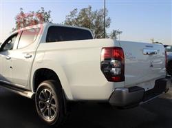 ميتسوبيشي L200